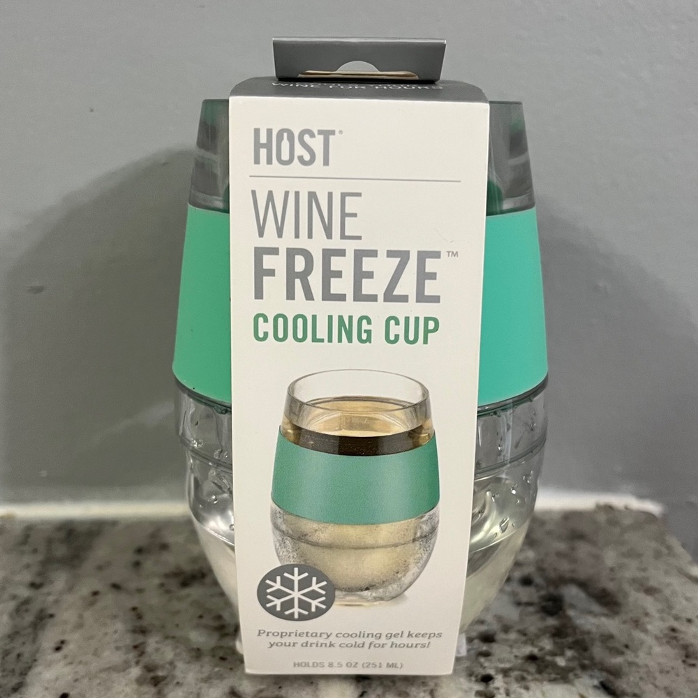 Host Wine Freeze Cooling Cup - Mint ~ NEW